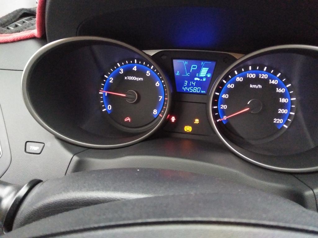 北京现代iX35ABS灯常亮ESP和陡坡缓降灯都_现代_北京现代ix35_汽车大师