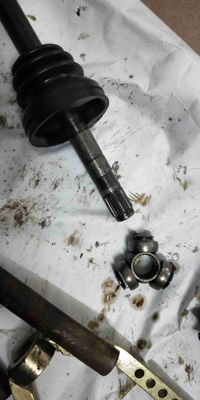 8排量经典福克斯的内球笼怎么拆装_福特_福克斯 _汽车大师