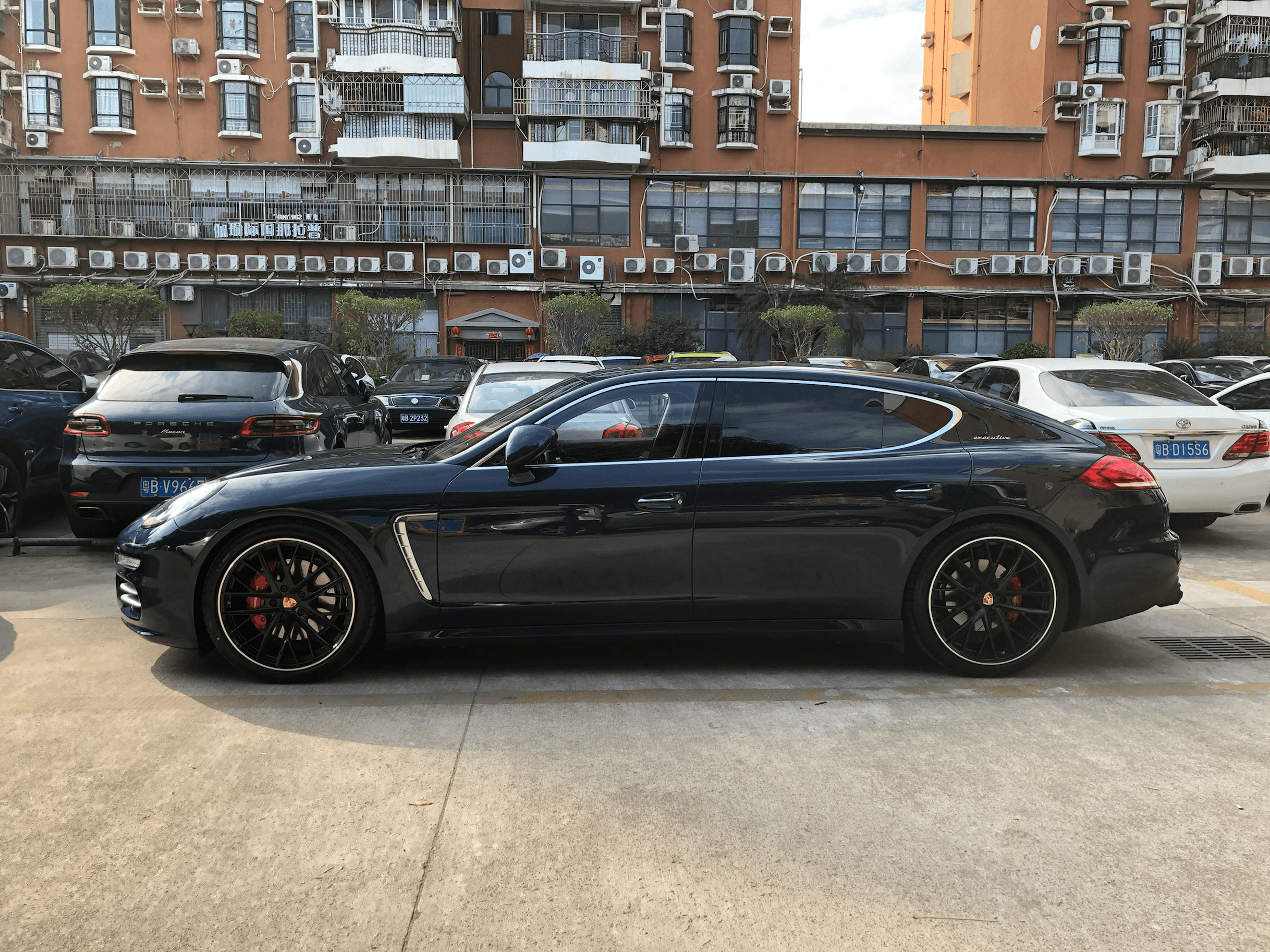 15款帕拉梅拉行政加长版,48000公里,之前换_保时捷_panamera_汽车大师