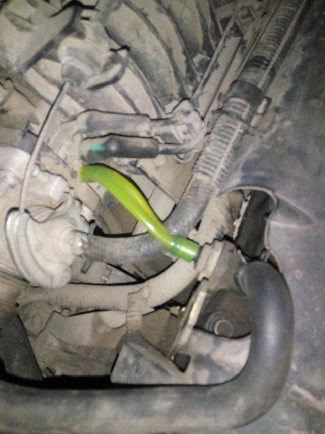 我的车一拉高速故障灯亮!好像是废气单项阀坏了!