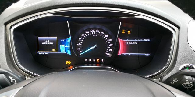 2013年的新蒙迪欧最近发现偶尔转弯时epsabs警告灯亮起伴有报警声当时