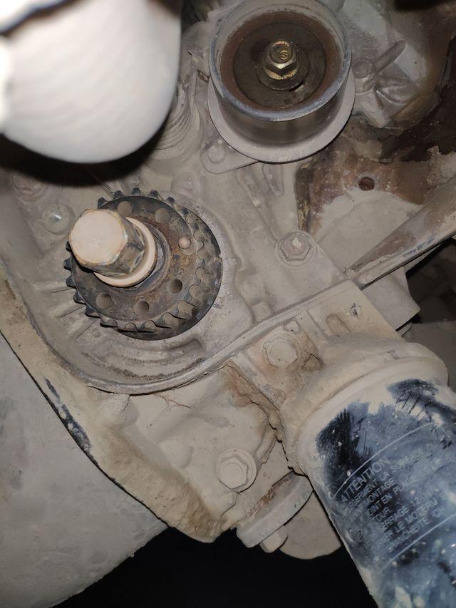 长安之星4500    4g13发动机正时皮带怎么对?