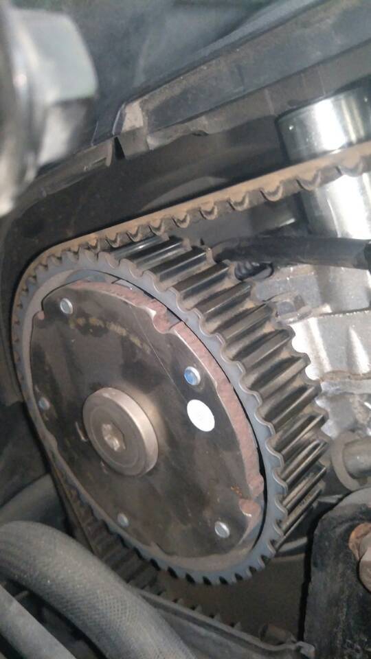 你好问一下沃尔沃s60报曲轴位置传感器凸轮轴位置沃尔沃沃尔沃xc60