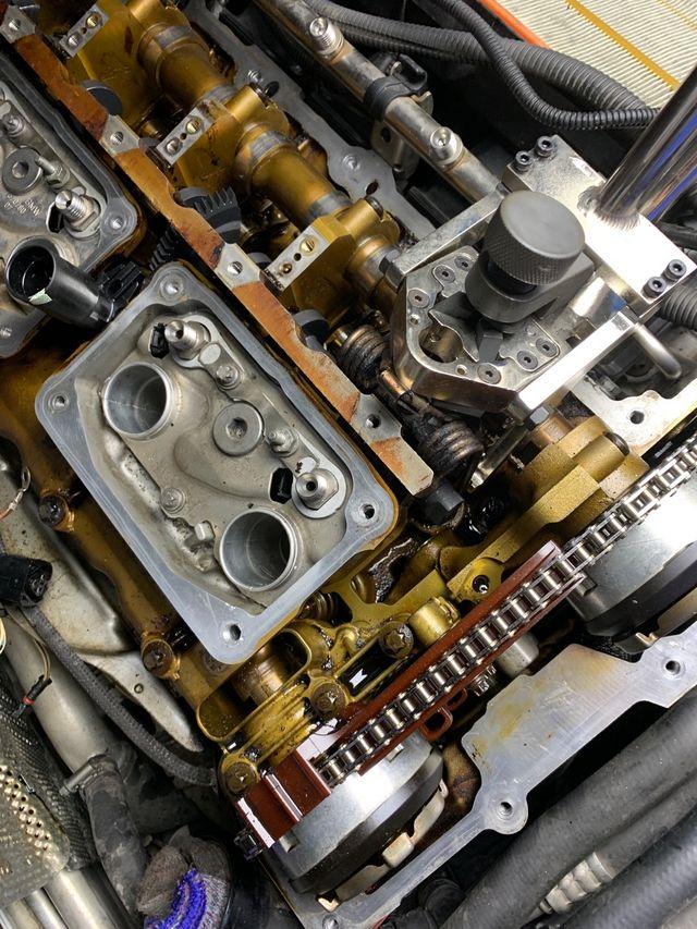 宝马535igt偏心轴上面的摇臂弹簧怎么安装n55发动机