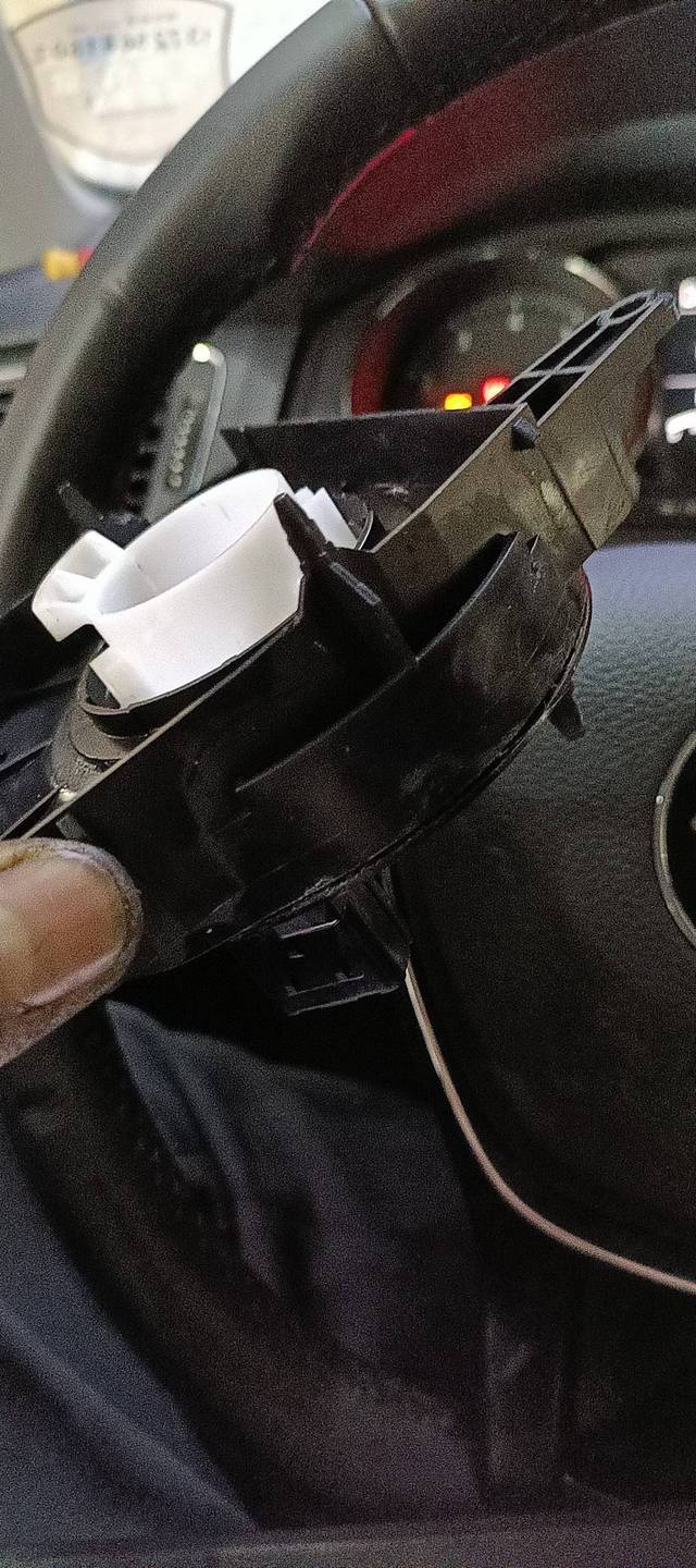大众朗逸转向角传感器故障