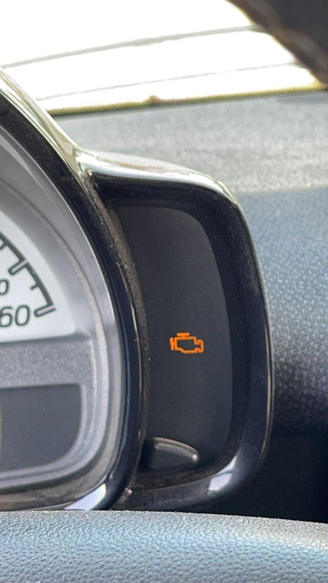 刚开始故障灯亮起,无法发动汽车,用电脑消除后开了3_smart_smart for