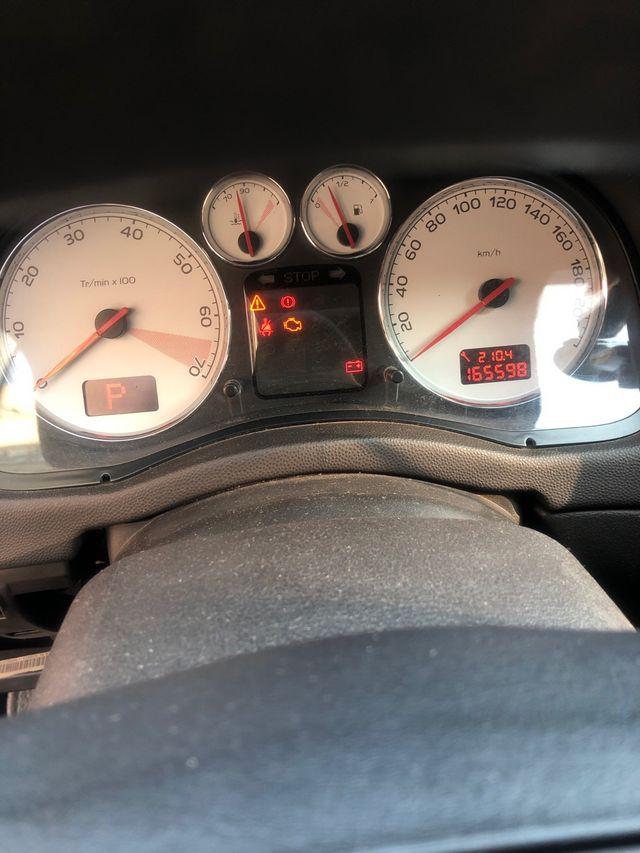 标志307仪表一个三角形里面有个感叹号是什么意思_标致_标致207 _汽车