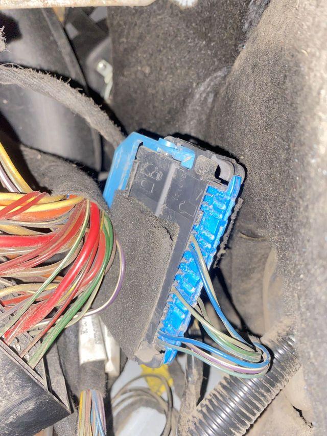 大通v80换了正时皮带出去跑了一会儿发动机抖然后打不着