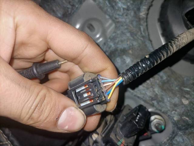 21款本田crv油门踏板位置传感器b电压过高故障_丰田_兰德酷路泽_汽车