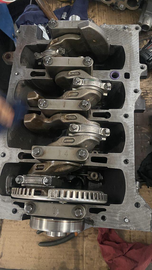 来问我吧咨询根据你的情况描述,大瓦瓦口不对口,剪头朝正时曲轴头端