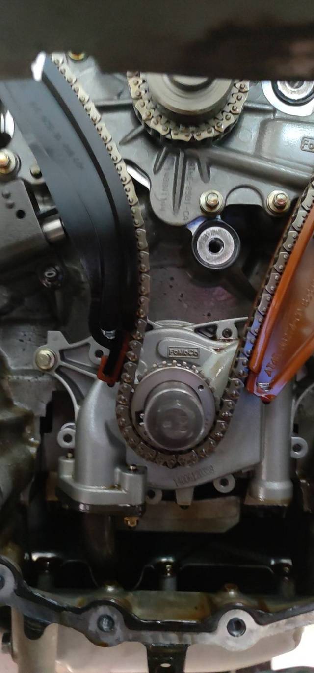 3.5探险者更换水泵步骤视频指导一下_福特_探险者_汽车大师