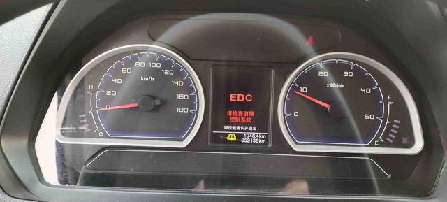 依维柯宝迪仪表好多故障灯闪烁水温表也闪烁edc灯也亮