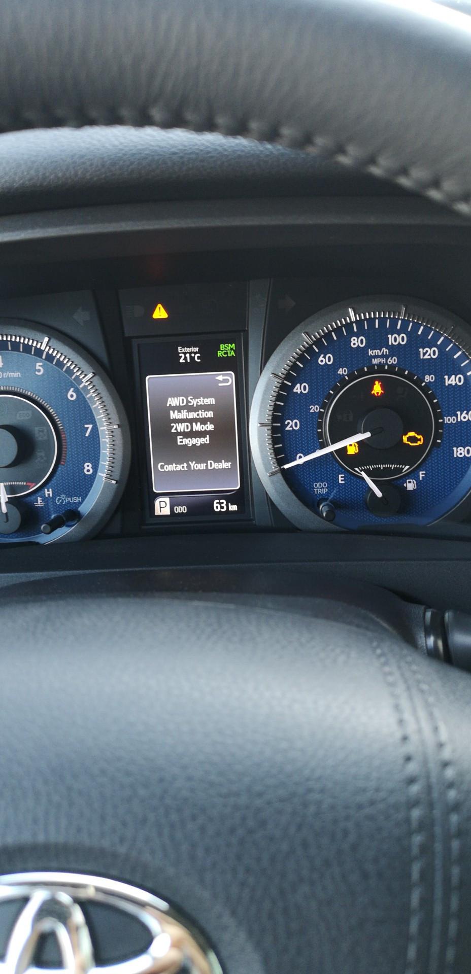 18款塞纳发动机故障灯亮,换了两个氧传感器,还有一_丰田_sienna _汽车