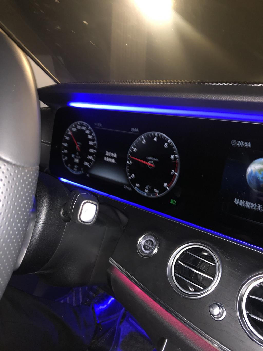 奔驰e200l液晶屏幕总显示蓝牙电话准备就绪怎么取消