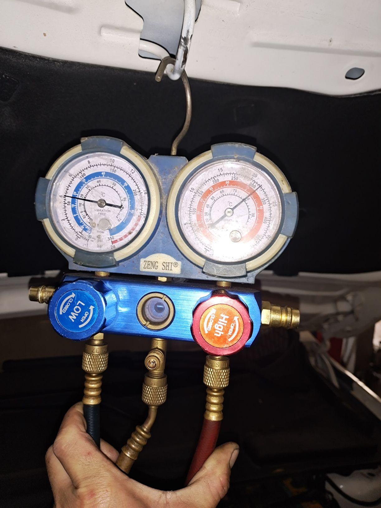 15年福特福瑞斯 空调低压高压压力都高,都发热是_福特_福睿斯_汽车