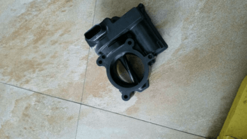 4 机械增压 涡轮增压 进气调节阀坏了 要多少钱?