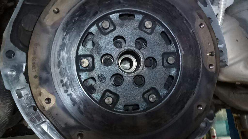 东风日产逍客飞轮配件多少钱一个