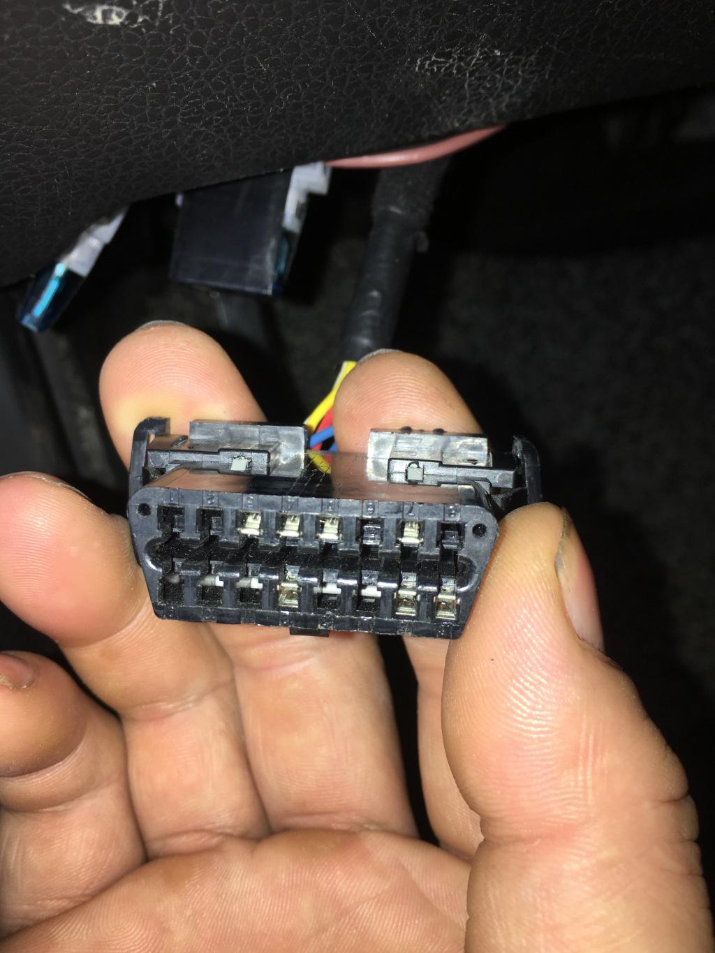 14年起亚k5obd插头线排列图