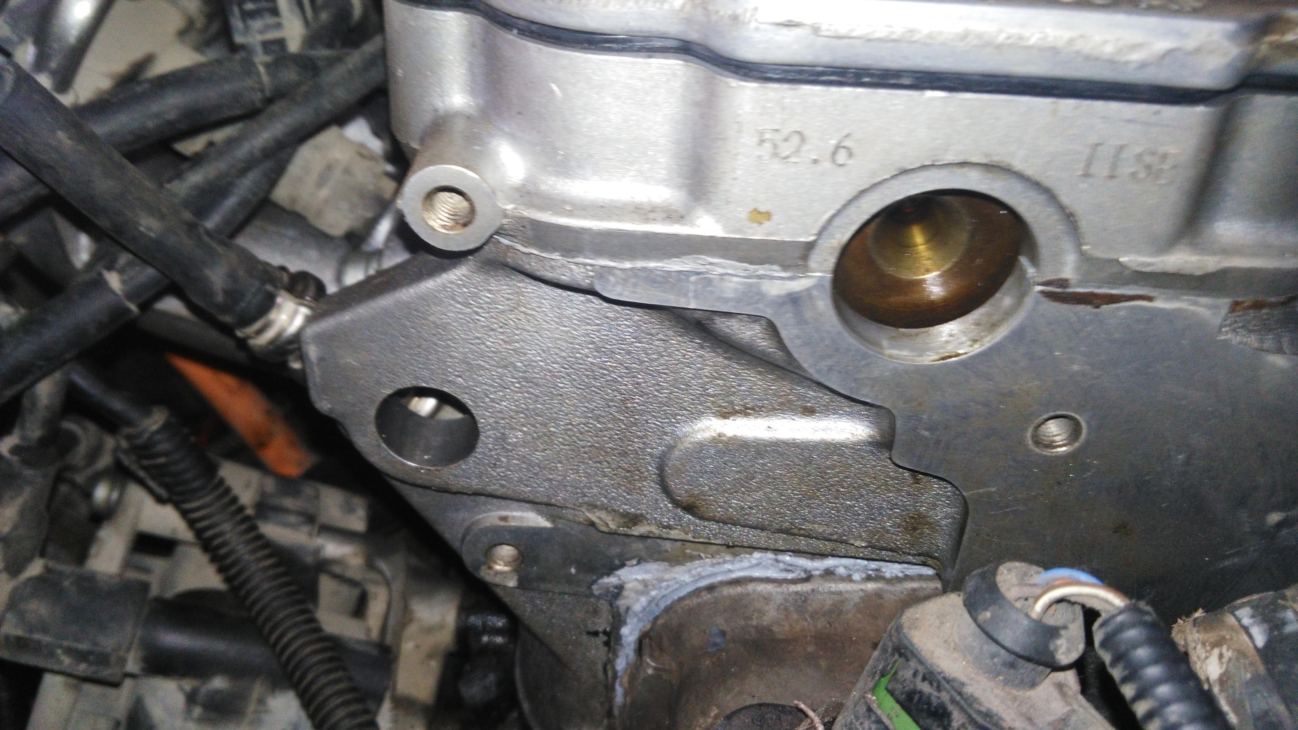 05年的捷达凸轮轴后面那个孔是怎么回事啊?