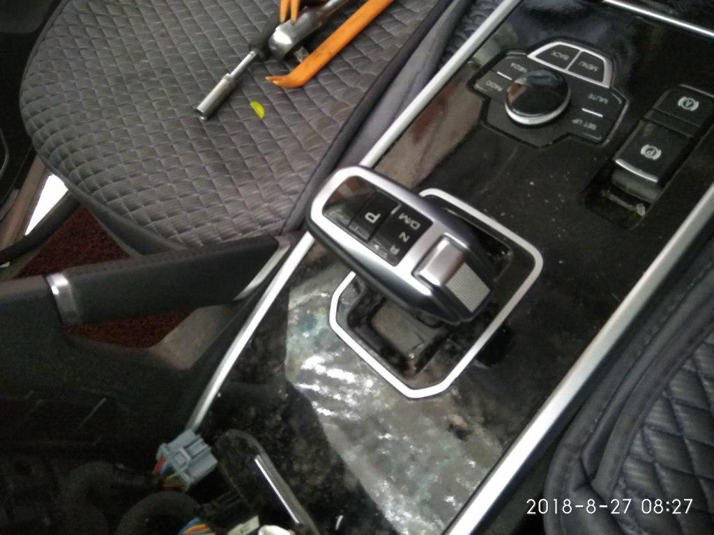 哈弗h6电子档档杆拆装方法