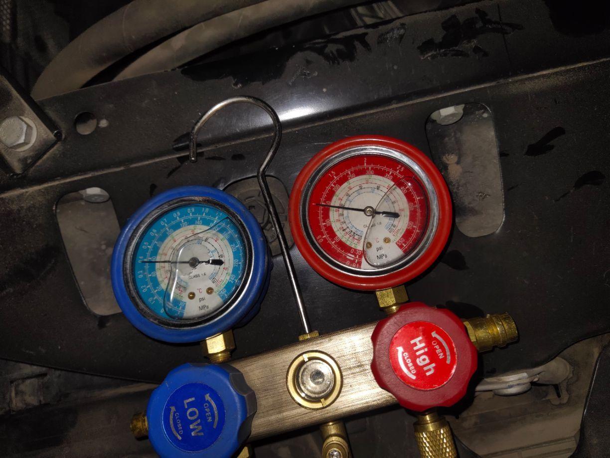 宝马525换了膨胀阀空调还是不是太凉大概八度左右