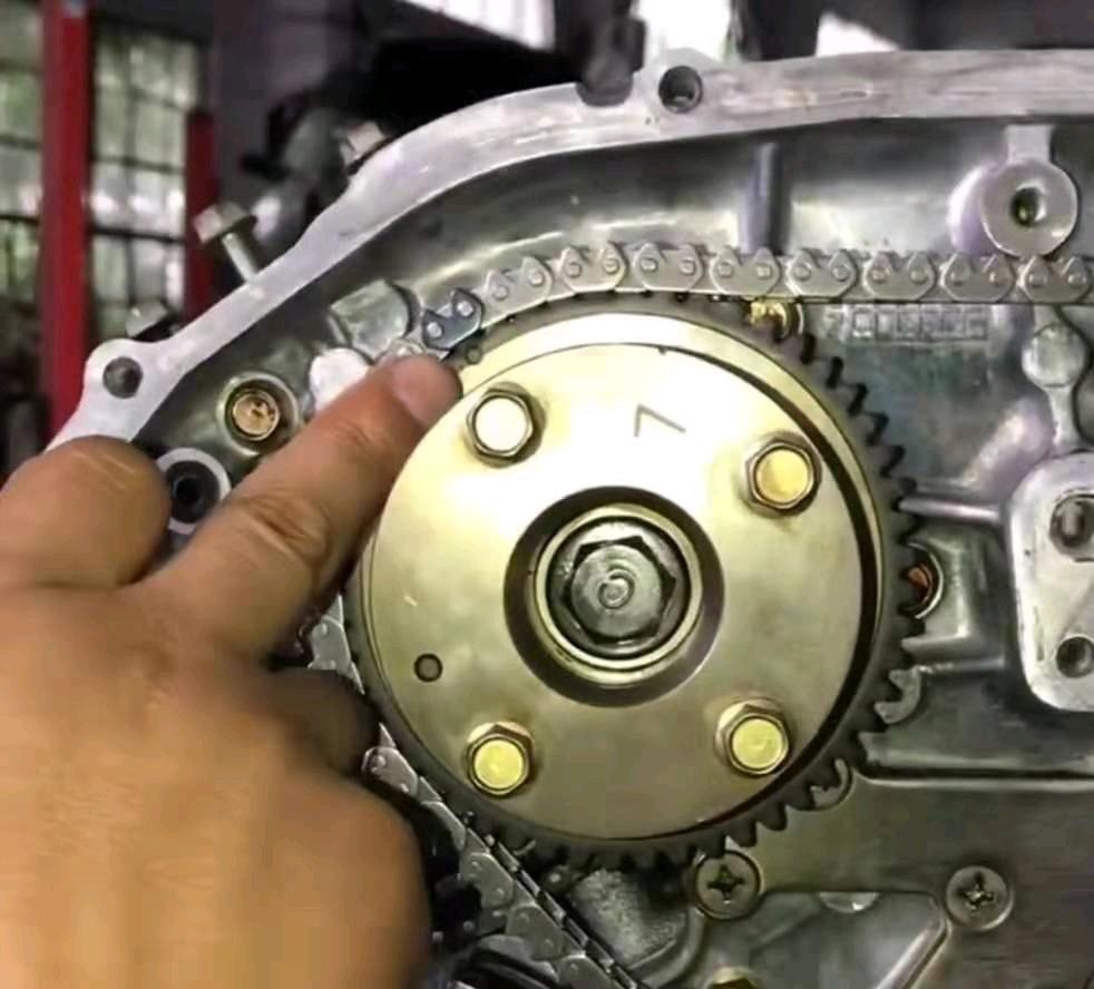 日产天籁06款正时图来一个