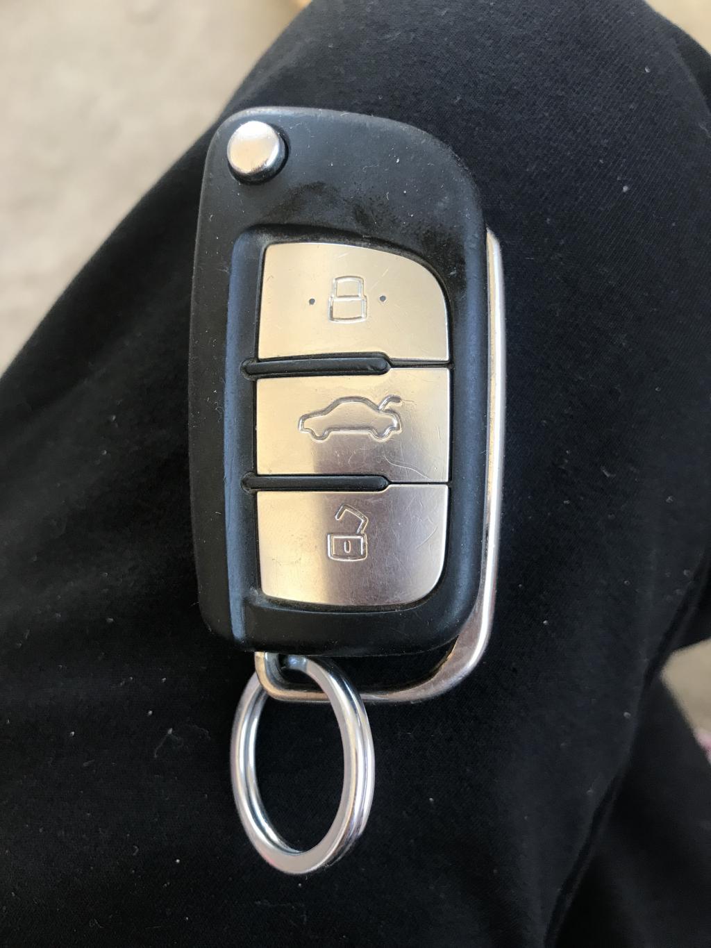 江淮瑞风s5钥匙怎么打开