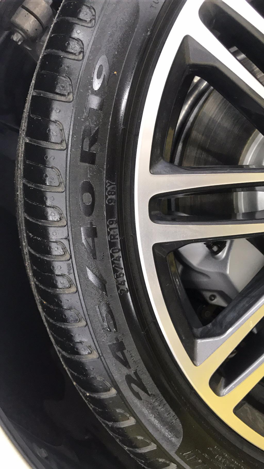 宝马530il防爆胎lrelli245/40r19