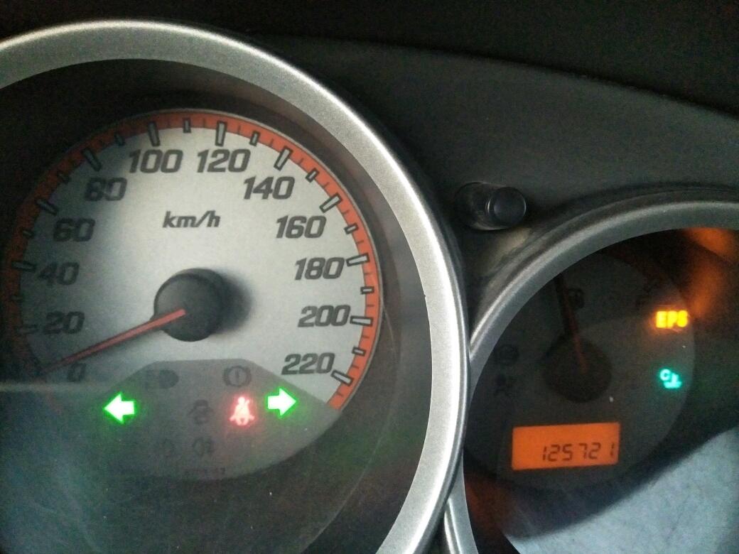 2006年的广州本田飞度,车的电瓶没电了,拆下来_本田_飞度_汽车大师