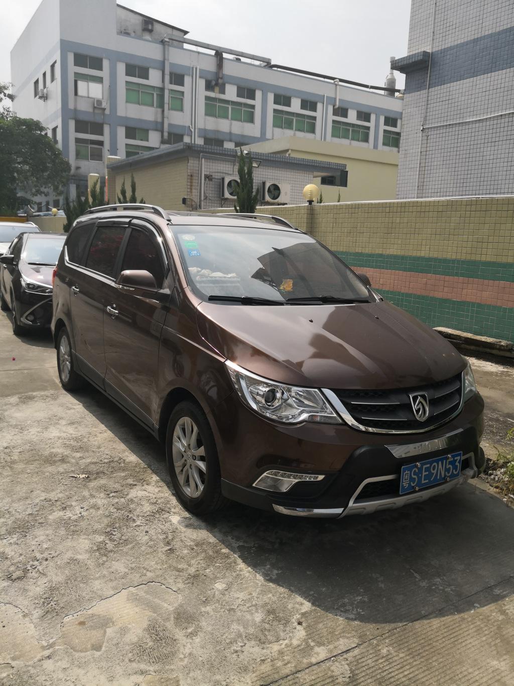 宝骏730大地棕车身喷什么图案好看