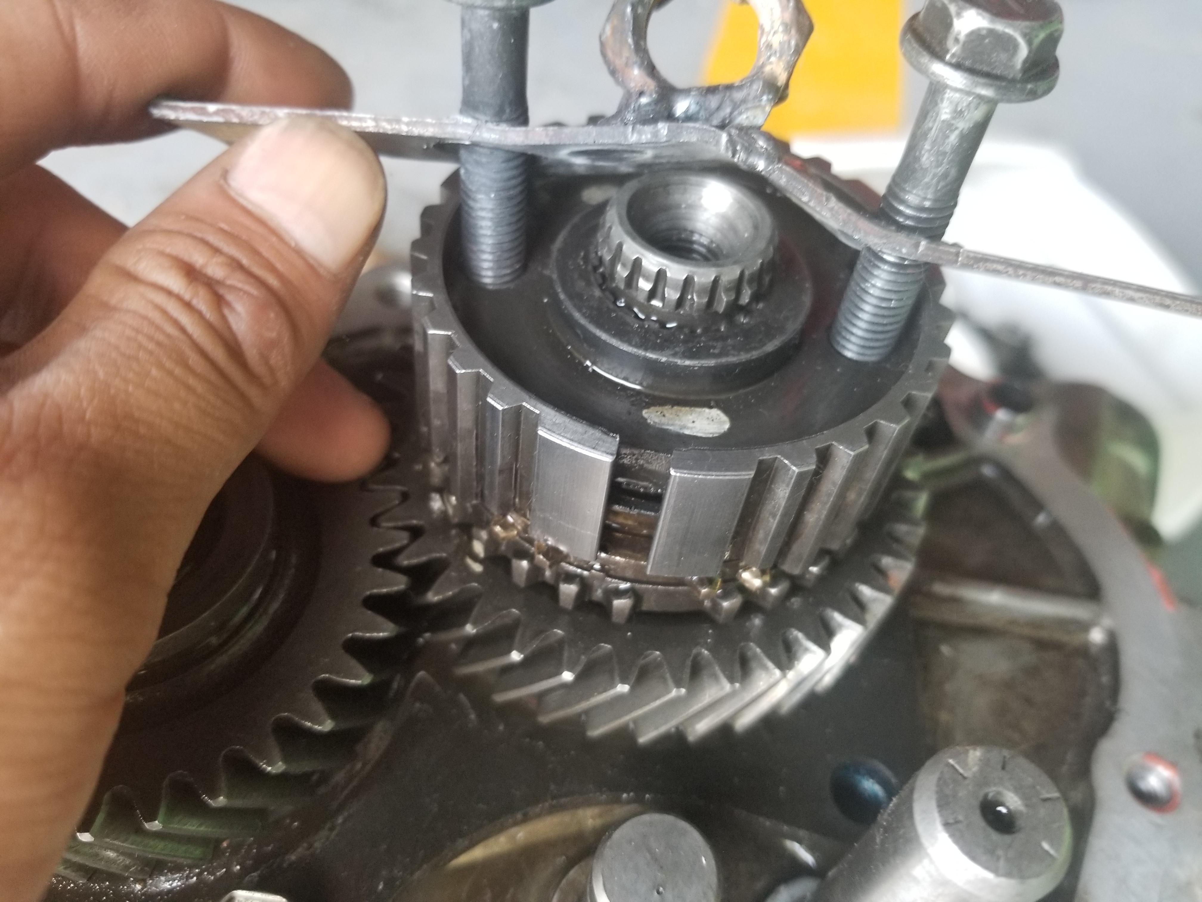 6手动变速箱,一轴齿轮拿不下来_丰田_花冠_汽车大师