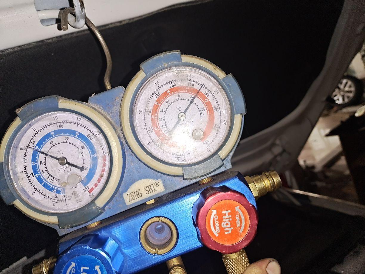 15年福特福瑞斯 空调低压高压压力都高,都发热是_福特_福睿斯_汽车