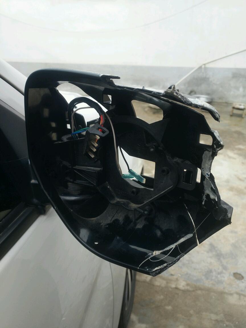 三菱劲炫右边后视镜换个新的,怎么拆下来_三菱_劲炫asx _汽车大师