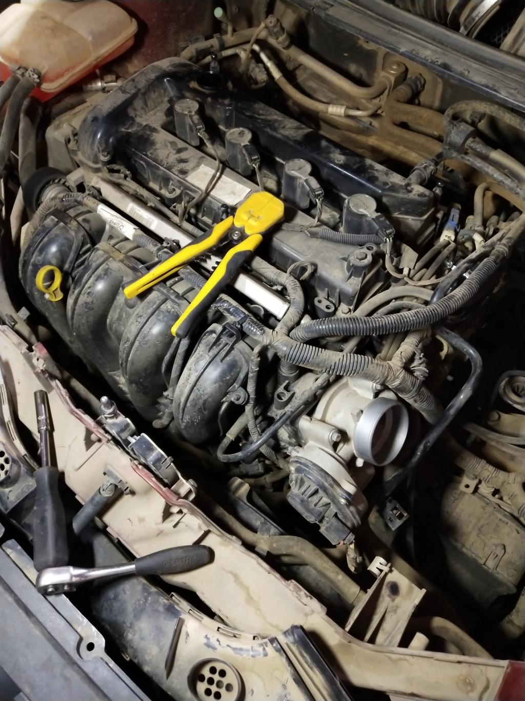 经典福克斯真空阀装在哪里_福特_福克斯_汽车大师