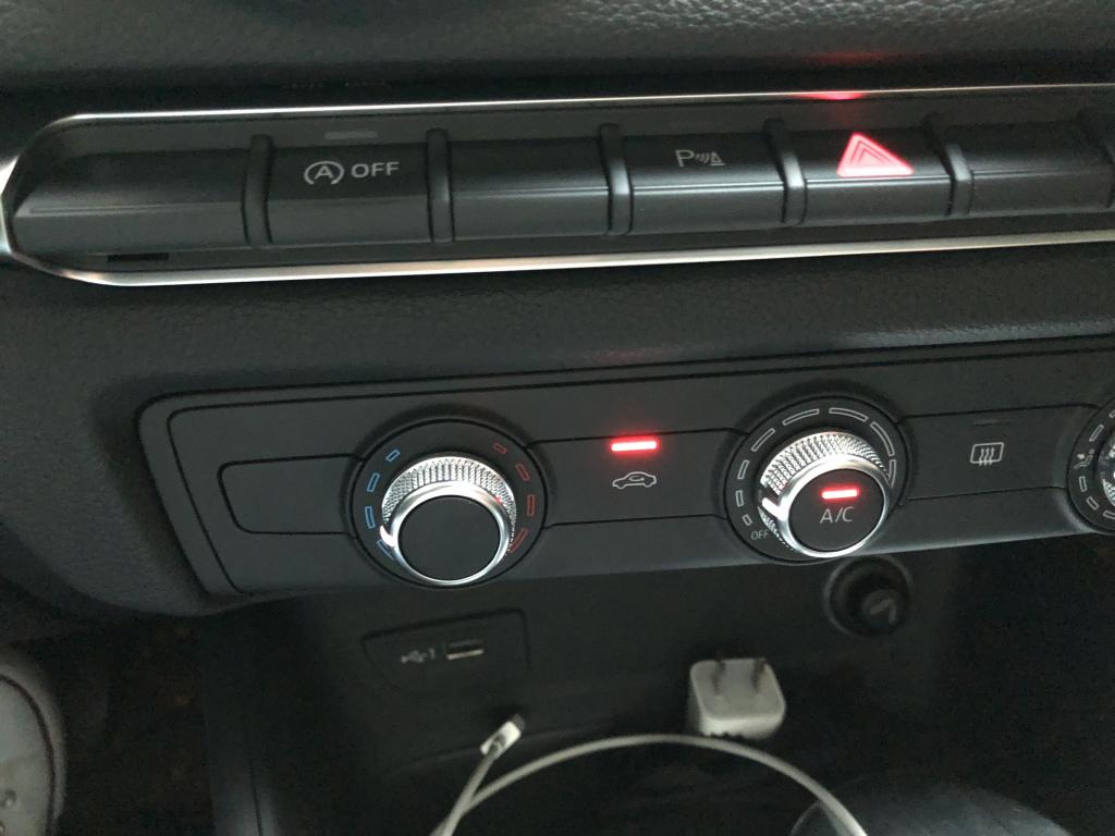 奥迪车的空调ac都是红色的吗