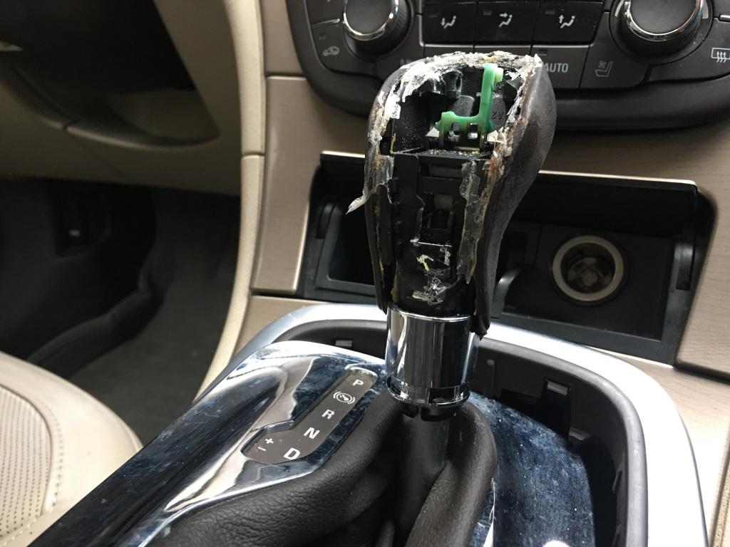 09款别克新君威挂档球更换