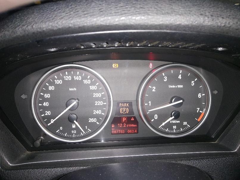 11款宝马Ⅹ5手刹失控显示6034故障码_宝马_宝马x5_汽车大师