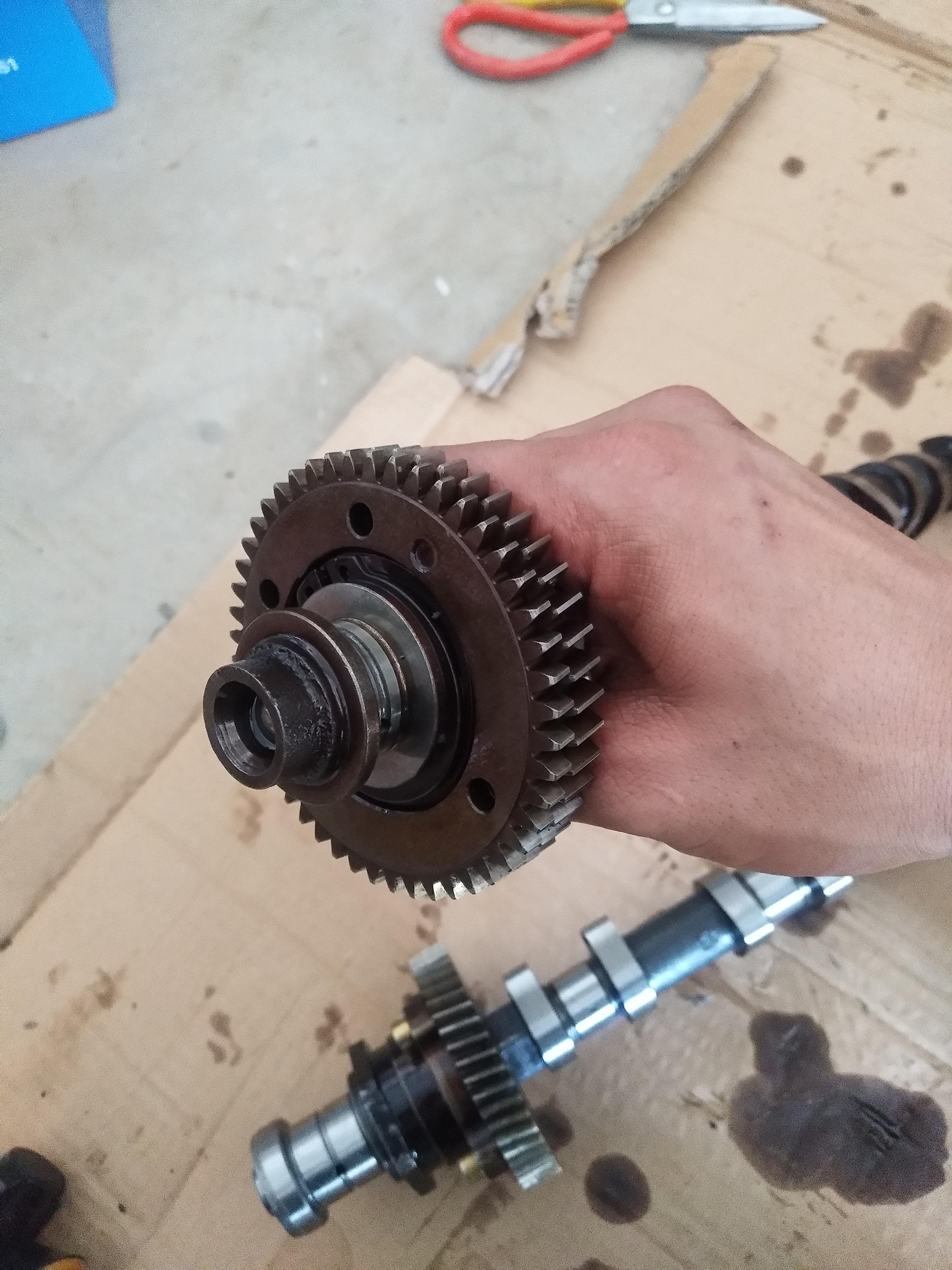 开瑞优优面包472发动机进气凸轮偏心齿正时怎么安装?