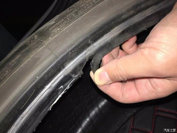 在补台胎时候,轮胎胎唇破损了,装上不漏气,影响跑_大众_朗逸_汽车大师