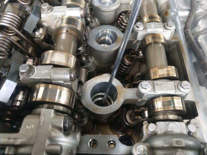 13年的宝马116i正时链条怎么对我按照资料上面的位置放的专用工具可是