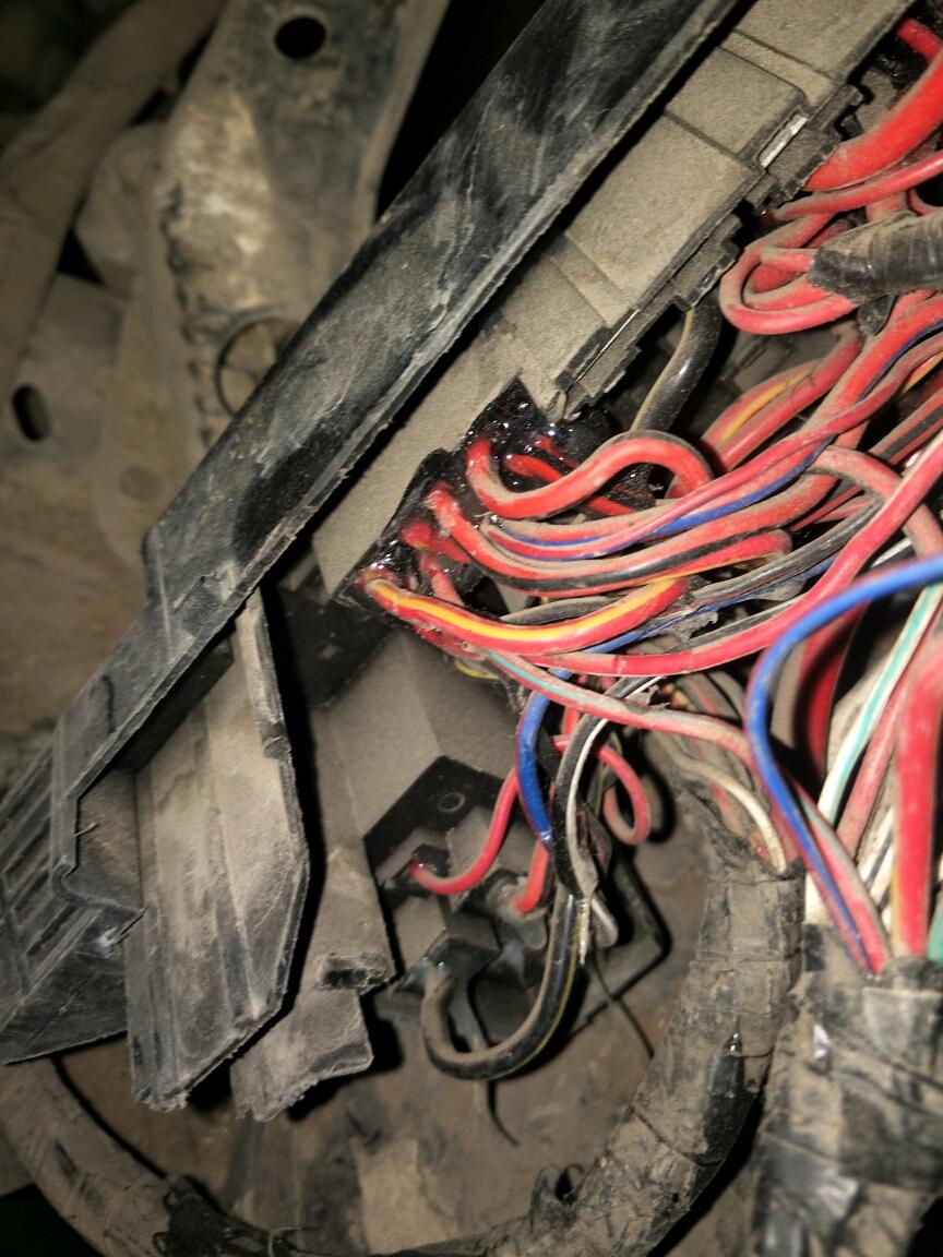 11年吉利海景保险盒烧坏了什么故障_海景_汽车大师