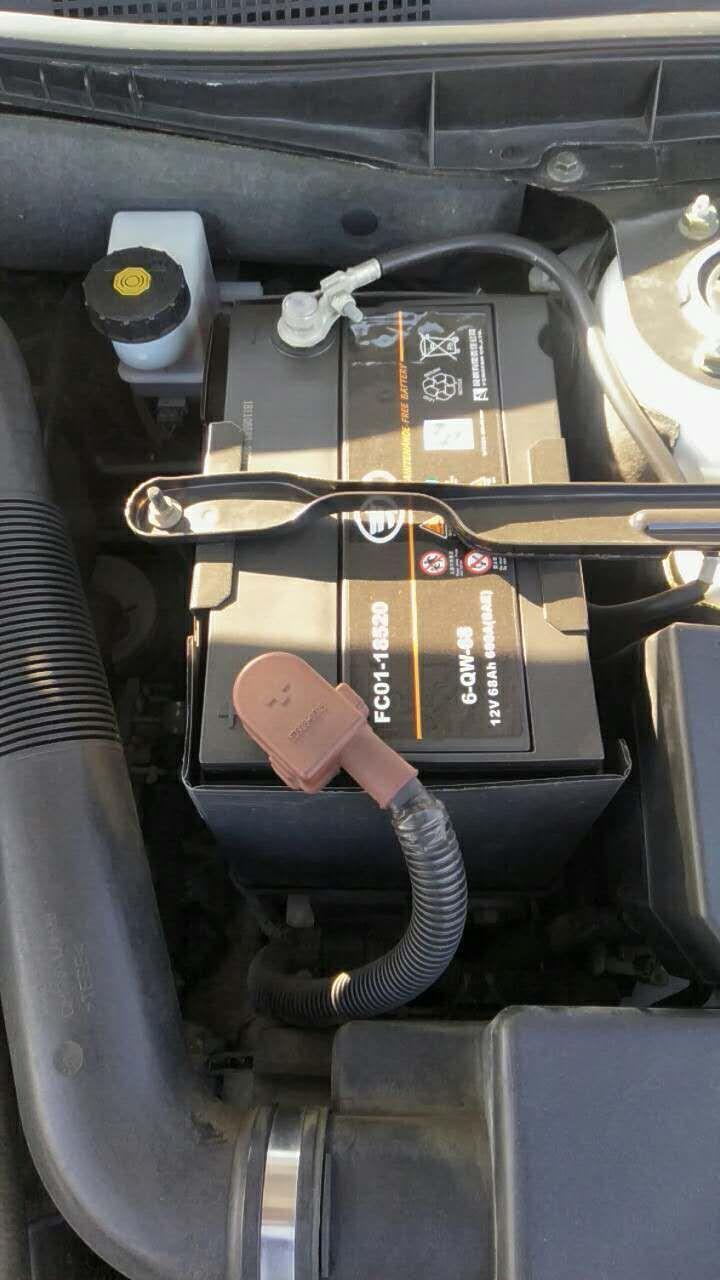 要换电瓶,发现后买的电瓶正负极和原车的相反,怎么_现代_北京现代ix35