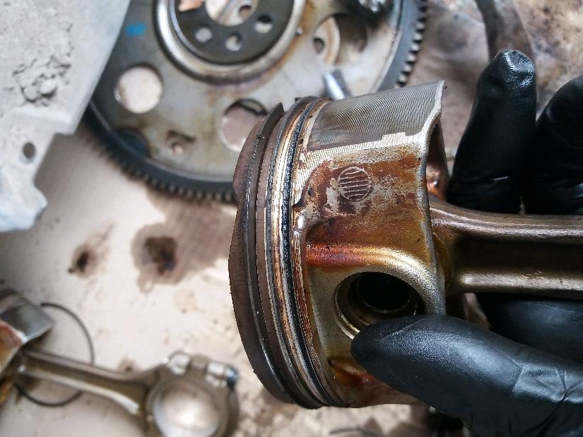 凌志rx2701ar活塞环开口如何错开