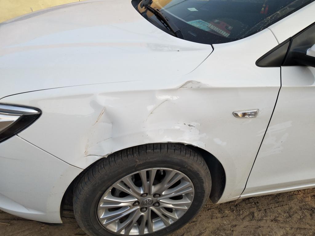 英朗左前侧叶子板_别克_英朗 _汽车大师