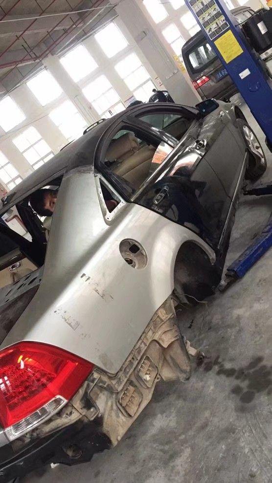 变型修理厂把c柱后半部切割在用其它原车型后半部焊接后对车有影响不