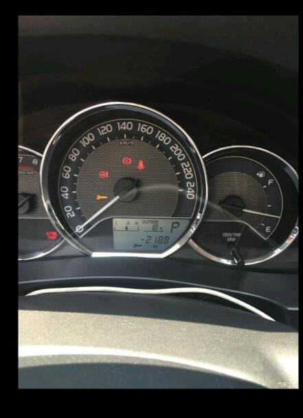 一六年的丰田雷凌保养灯怎样手动归零